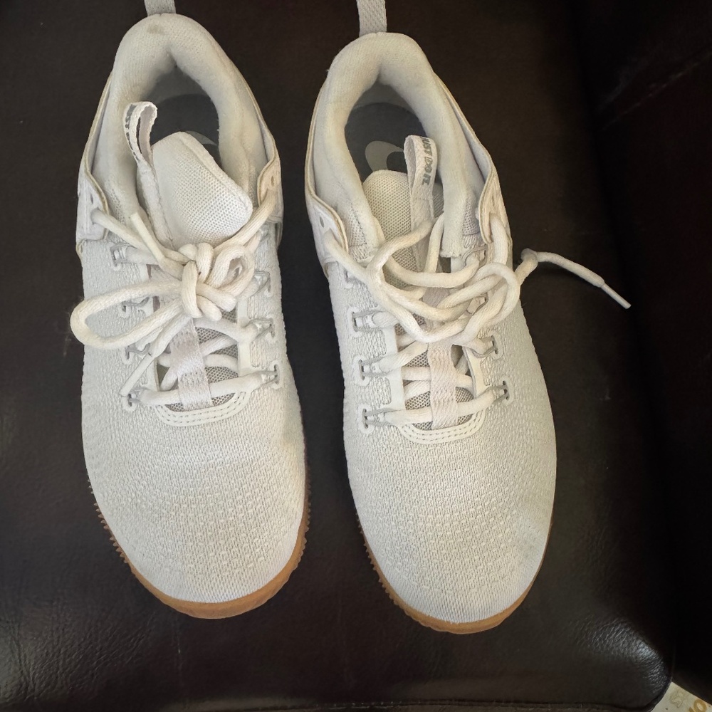 Nike women’s volleyball shoes. Never worn